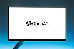 Chatgb History of the ChatGPT Logo: Evolution of OpenAI's Iconic Design ...